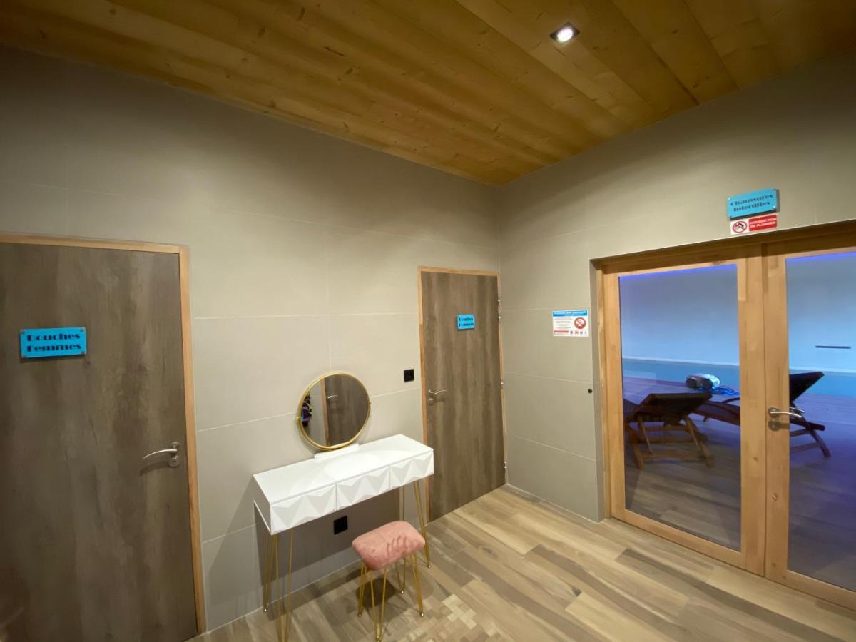 World Hotel Saint-Vulbas Ngoại thất bức ảnh